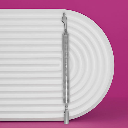 Cava spatola per manicure EXPERT 100 TYPE 3 (pusher arrotondato + ascia)